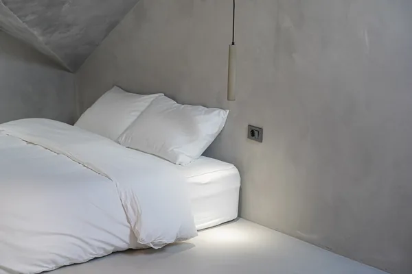 202호 침대