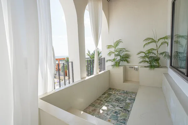 202호 테라스 야외 욕조